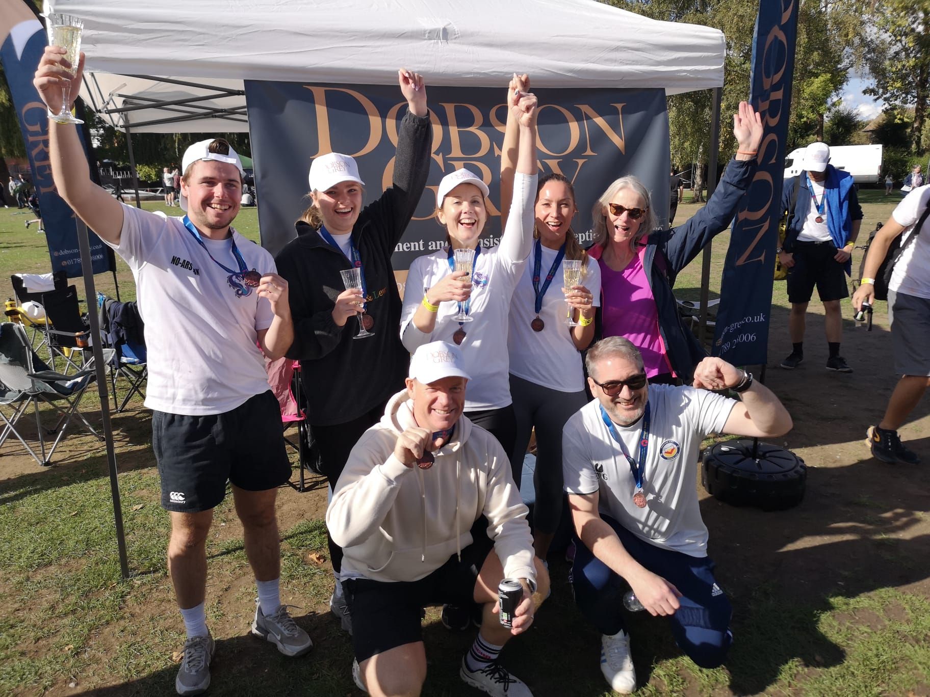 Paddles up for an amazing Dragon Boat Race! 🚣‍♀️